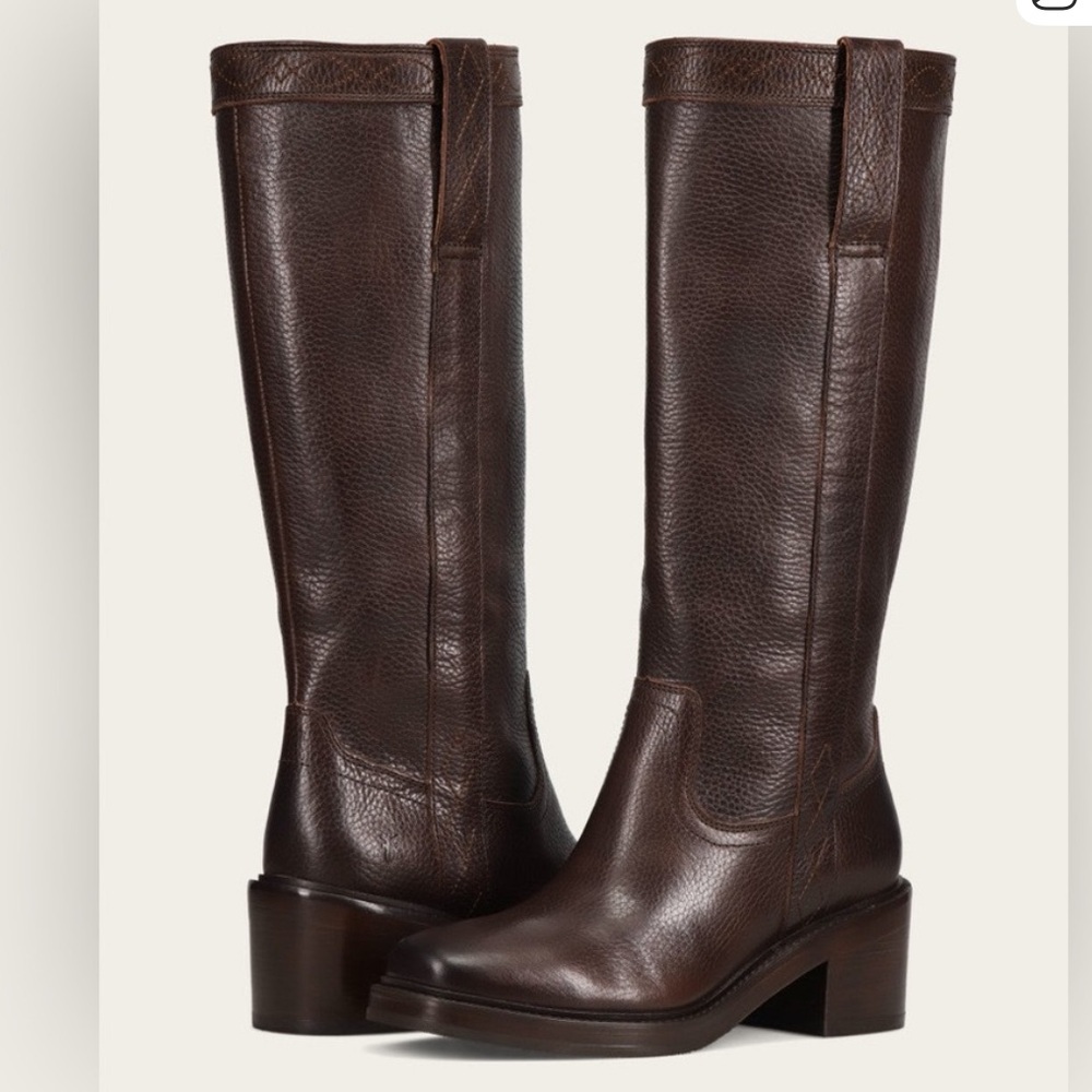 Gorgeous Dark Brown Frye Kate Boots (Size 8B)